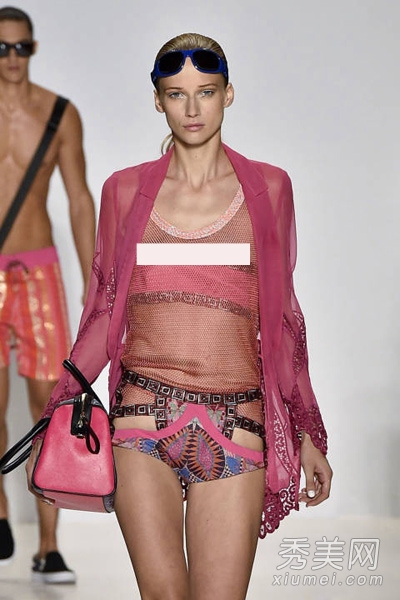 ŦԼʱװ��T̨͸��װ ʱ�����������