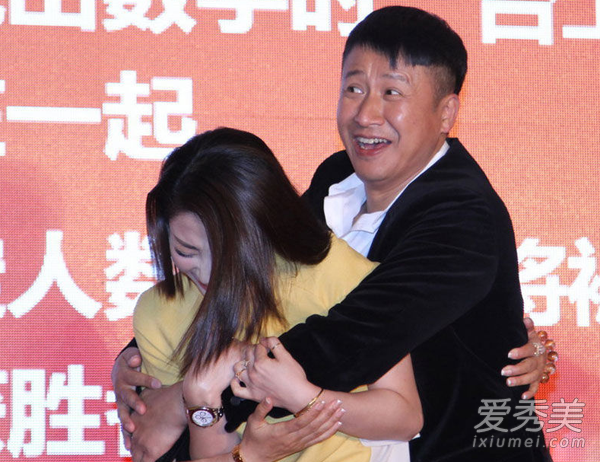 ��������� ��Ϸʱ�������ؿ��͵�Ư��Ů��_���ݱ�����