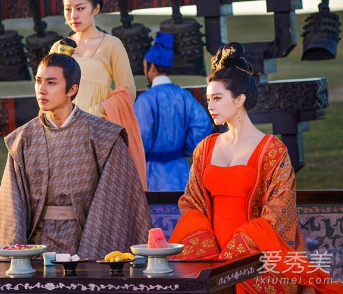 ������������Ϸ �����������������װ