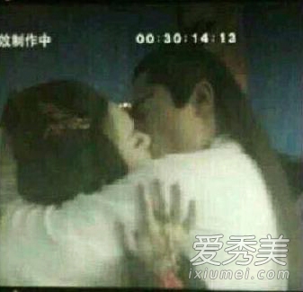 ����ǧ�ǡ����ֱ�ɾ��ͷ ����������ӱ�����ع�