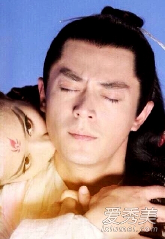 ����ǧ�ǡ����ֱ�ɾ��ͷ ����������ӱ�����ع�