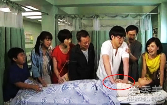 ��������� ��Ϸʱ�������ؿ��͵�Ư��Ů��_���ݱ�����