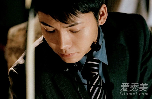 ��ΰ���������� ����12���ߺ���������ʷ