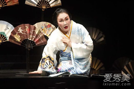 Ů������300��ɫ��Ƭ �Ұ��֪����������Ƭ