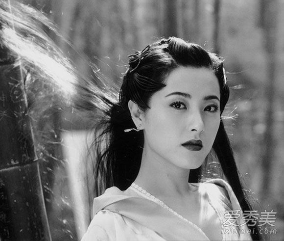 精彩短篇鬼故事:艳鬼_鬼故事短篇