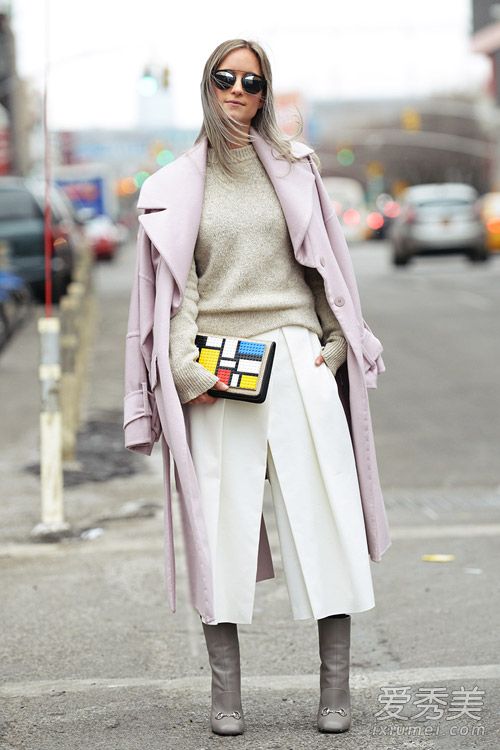 宽松毛衣配什么外套 宽松毛衣打底穿什么外套_宽松毛衣怎么搭配外套