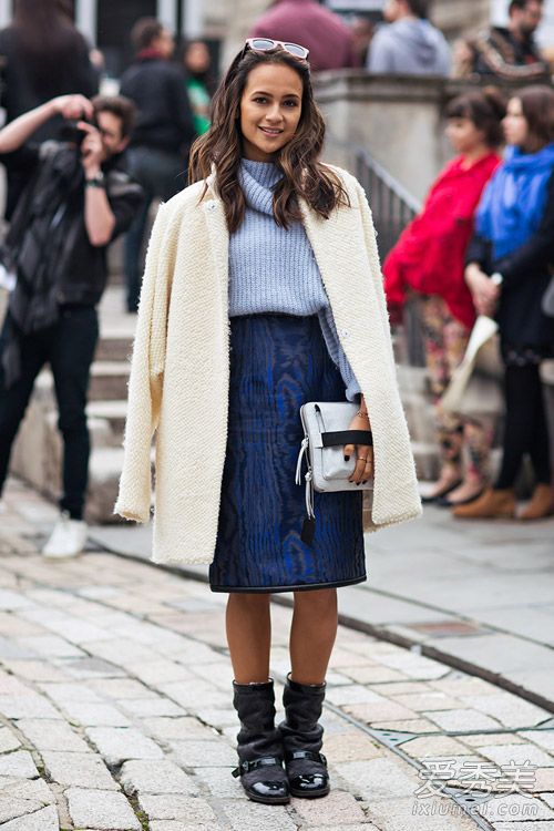 宽松毛衣配什么外套 宽松毛衣打底穿什么外套_宽松毛衣怎么搭配外套