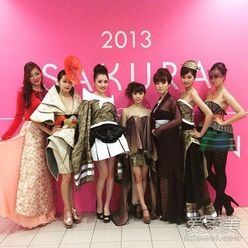 �����С��ɱ���ѧ��Ů�� ��ԫ���¸�������΢��_��ԫ��������