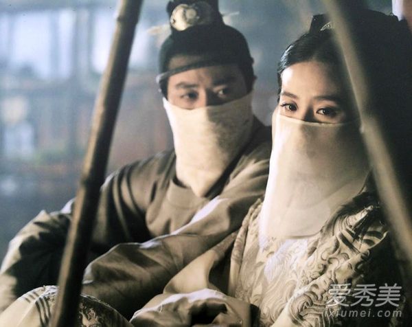 Ůҽ������������Ļʺ���˭������������ô����_Ůҽ���������