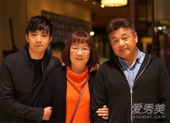 俞灏明烧伤后真实素颜照 俞灏明个人资料背景烧伤前后对比