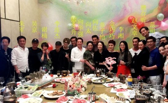 ���������������˰������Ȧ �����ɸ�������С������ʷ_������С��