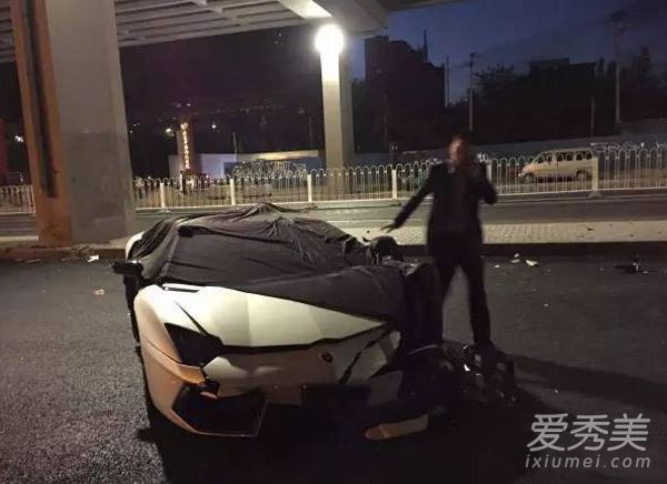 李易峰出车祸严重吗?李易峰为什么会出车祸_李易峰车祸图片