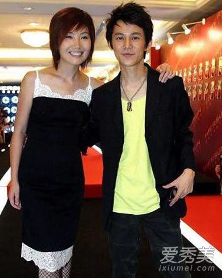 何炅是同性恋吗?何炅为什么现在还不结婚何炅老婆是谁_何炅结婚了吗