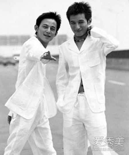 何炅是同性恋吗?何炅为什么现在还不结婚何炅老婆是谁_何炅结婚了吗