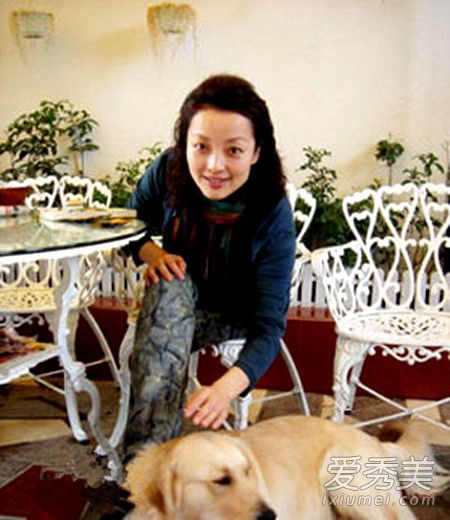 张纪中老婆是谁?张纪中妻子樊馨蔓个人资料照片背景_张纪中老婆资料