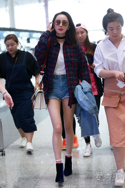 ��������ӱ��ʫʫ ��������Խ��Խ����_���ǻ�������