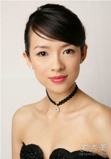章子怡的时尚江湖:你的温柔终于被岁月读懂_章子怡近照