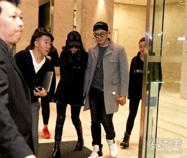 Angelababyͦ�߸����ж����� ������������_Angelababy�����