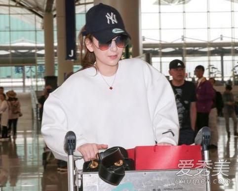 �����Ƿ��½�� �����Ƿ��»����ֳ���Ƭ�ع�