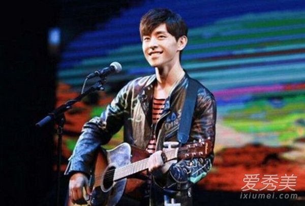 ������2��24��лͯ�ھưɳ��ĸ��ʲô����