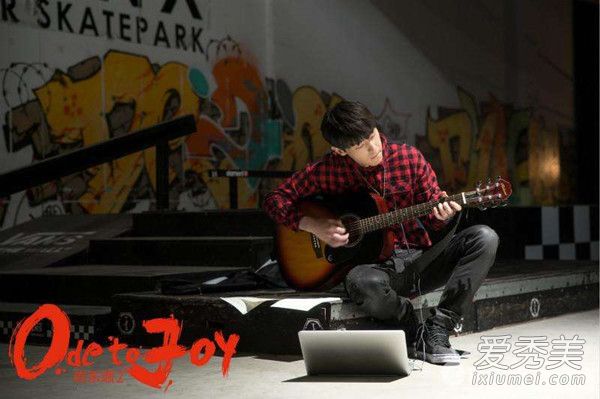 ������2��24��лͯ�ھưɳ��ĸ��ʲô����