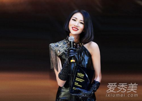 黄琦雯新专辑时间不痛歌词有什么寓意 黄琦雯新专辑时间不痛歌词介绍