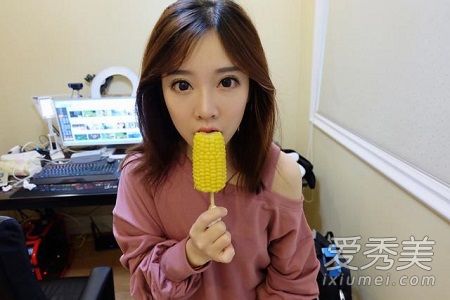 冯提莫吃精门事件照片高清无码 冯提莫高清写真