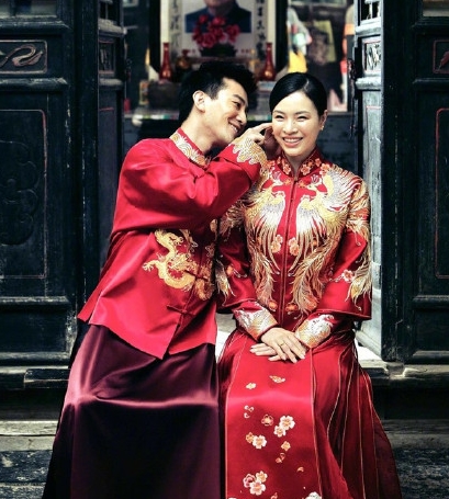 吴敏霞婚照曝光 吴敏霞老公哪里人 吴敏霞结婚照片