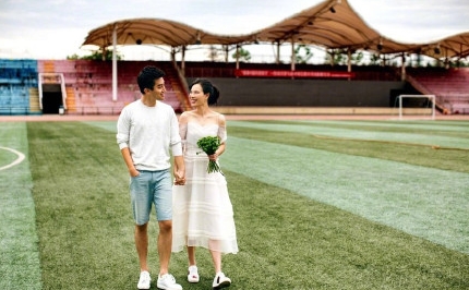 吴敏霞婚照曝光 吴敏霞老公哪里人 吴敏霞结婚照片