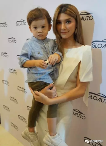 mikeŮ��̩����ģsara mikeŮ��sara����mikeŮ����˭