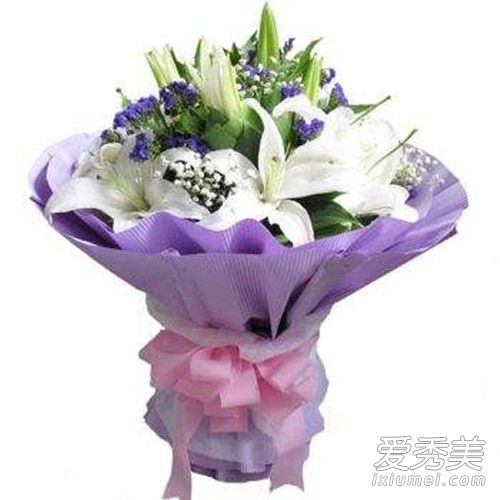 2017教师节送老师什么花比较好 教师节送老师花送多少朵