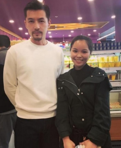 胡歌夜会神秘女是谁 胡歌神秘女友照片资料扒皮