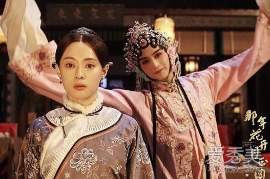 ���껨������Բ��Ө��˭�ĺ��� ���껨������Բ��Ө��������ʲô