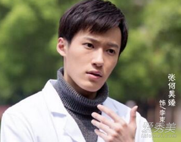 致我们单纯的小美好李束喜欢林静晓吗 李束在剧中有什么伏笔