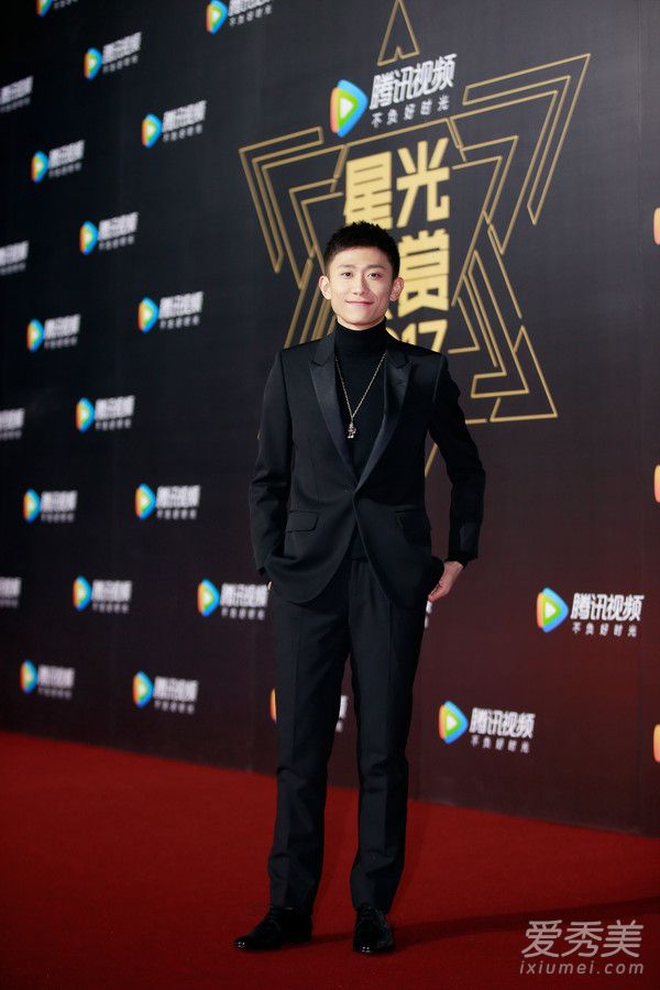 2017腾讯视频星光大赏嘉宾是谁 杨幂唐嫣赵丽颖同台pk比美