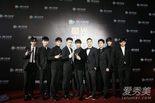 2017腾讯视频星光大赏嘉宾是谁 杨幂唐嫣赵丽颖同台pk比美