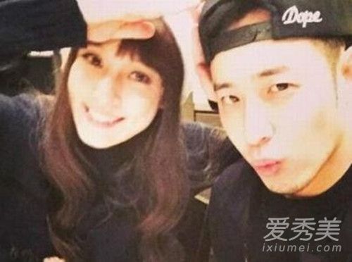 ����ر����Ƚ���3��Ů�������������ζ��� �����ǰŮ������bebe�������Ͻ���