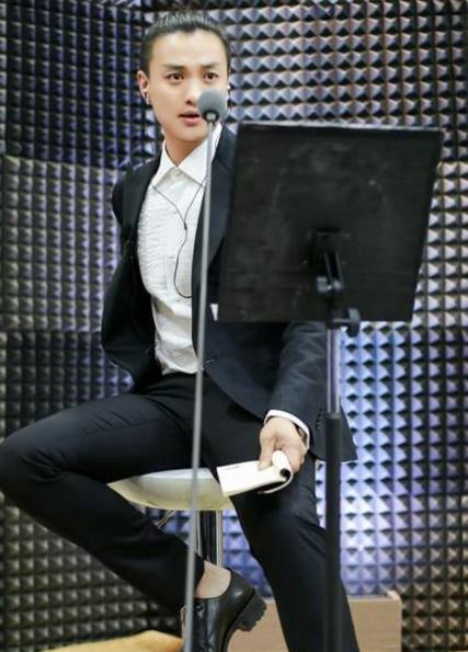 �����侳��һΧ��˭ ��һΧ�����������վ�����Ʒ����