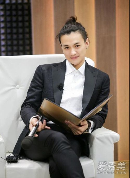 �����侳��һΧ��˭ ��һΧ�����������վ�����Ʒ����