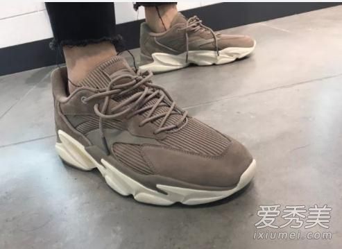 �ϵ�Ь��ʲô��˼ ��̤�ϵ�Ь����Ǯһ˫