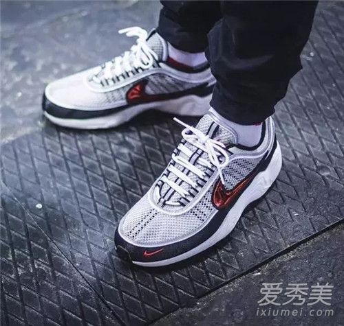 �ϵ�Ь��ʲô��˼ ��̤�ϵ�Ь����Ǯһ˫