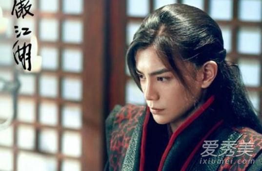 ��Ц����������������˭�ݵ� ���������������������΢����Ƭ