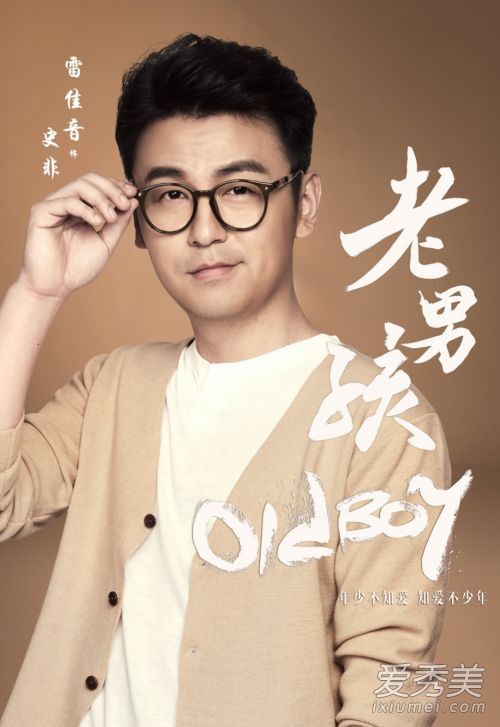 ���Ӿ����к���Ա�� ���к��������ֽ���