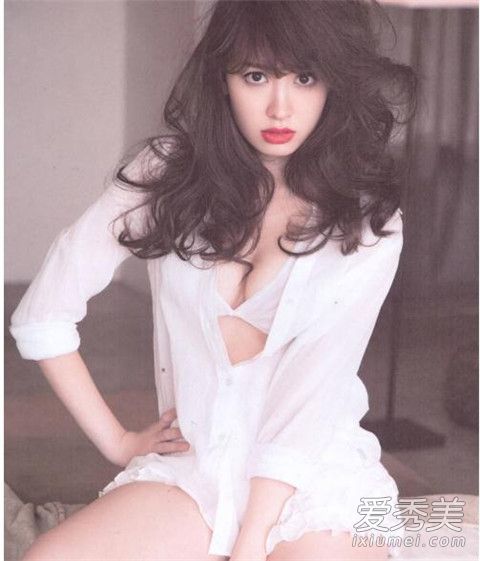细长直 宅男眼中最强美腿TOP10盘点
