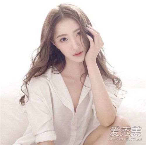 不止宅男!女人看了都心动的日本十大童颜美胸女神