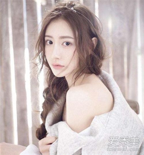 不止宅男!女人看了都心动的日本十大童颜美胸女神