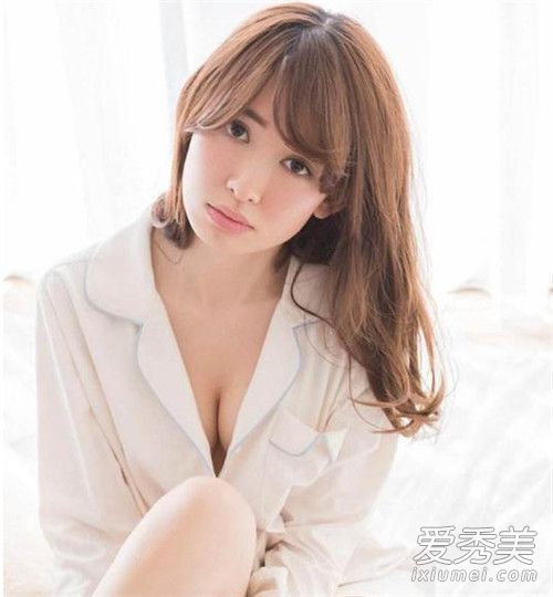 不止宅男!女人看了都心动的日本十大童颜美胸女神