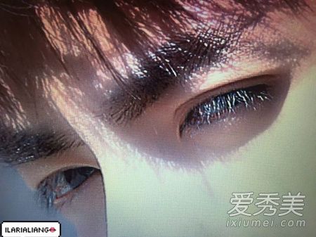 陈冠希吴亦凡谁更帅 年轻时候的陈冠希碰上现在的吴亦凡谁的颜值更能打?