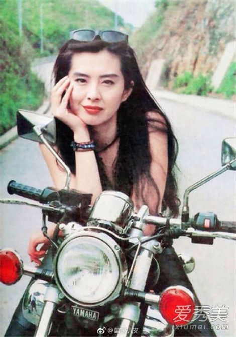 �����ͽ��ն��Ǽٵģ������������˺Ž�ʲô