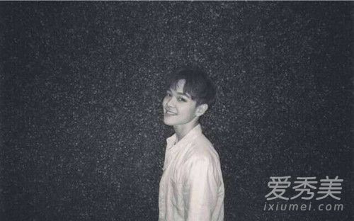 �ȳ���ӦԮ����ʲô˭���� �ȳ���ӦԮ��Stand By You���